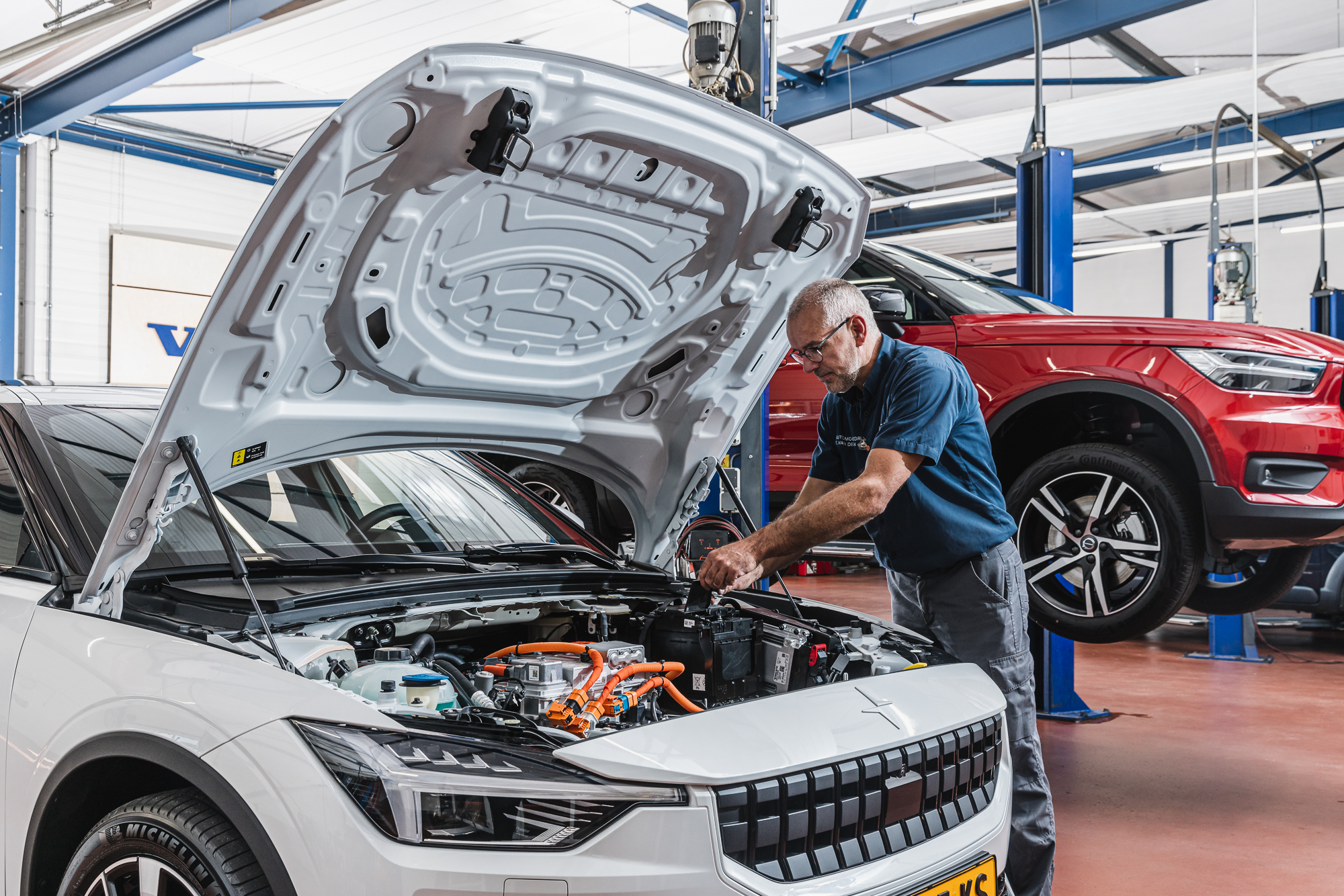 Polestar Service Center